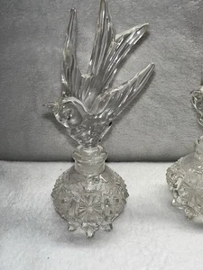 Vintage 1940s Imperial Glass Clear 7" Perfume Bottle & Large Bird Stopper - Picture 1 of 10