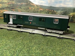 HAG Gepäckwagen Grün Beleuchtet - Foto 1 di 5