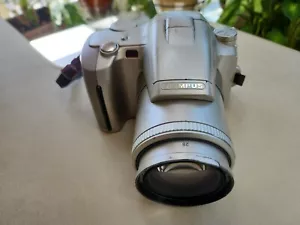 Olympus IS-5 Deluxe Spiegelreflexkamera mit Objektiv 28–140 mm 5x Zoom ED für TEILE! - Bild 1 von 8