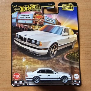 Hot Wheels Premium Boulevard 91' BMW M5 Car No 118 Culture Real Riders e34 - Picture 1 of 4