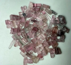 Lote de 45 quilates de cristales de turmalina color rosa de alta calidad de Afganistán. - Imagen 1 de 8