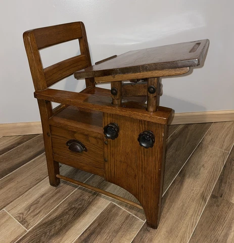 KC AREA ~ RARE Antique Circa 1900 Empire Seating Co Child’s Oak School Desk Cover