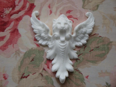 New! French Griffin Lion and Acanthus Center Architectural Furniture Applique Cover