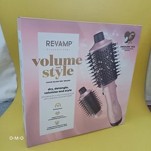 REVAMP PROFESSIONAL VOLUME AND STYLE BLOW DRY DETANGLE, VOLUMISE & STYLE BRUSH - Picture 1 of 11