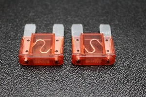 2 PACK MAXI 20 AMP FUSE BLADE STYLE CAR BOAT AUTOMOTIVE AUTO HOLDER FUSES EE - Picture 1 of 8