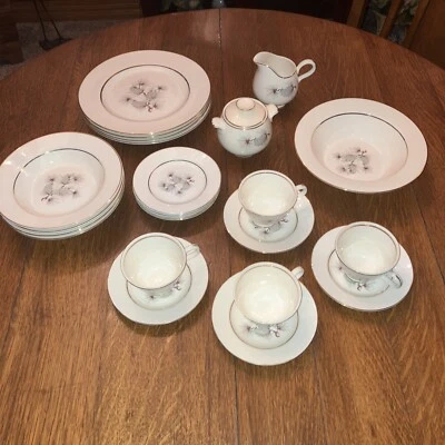 23 Pieces Vintage Cunningham Pickett Princess  Dinnerware.  Rare - Image 1 of 4
