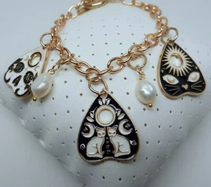 Ouija Espíritu Fantasma Tablero Gato Sol Luna Negro Dorado Perla Dije Pulsera Halloween - Imagen 1 de 4
