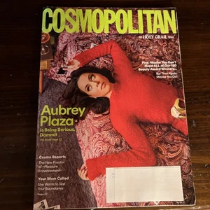 Cosmopolitan Magazine Aubrey Plaza Holy Grail Issue Pleasure Enhancement 2022 - Bild 1 von 1