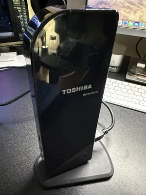 Toshiba Dynadock USB 3.0 Universal Docking Station - PA3927U-1PRP — 第 1/4 张图片