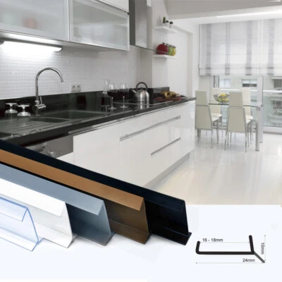 1,5m-12m KÜCHENSOCKEL Abdichtungsprofil Sockel Dichtung erneuern Dichtprofil PVC - Bild 1 von 3
