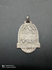 Rare Médaille militaire de Verdun ossuaire Douaumont fabrication Augis, WW1 .