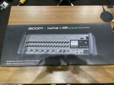 Zoom LiveTrak L-20R Rackmount Digital Mixer Recorder 20ch 22 Input L20R Used - Image 1 of 3