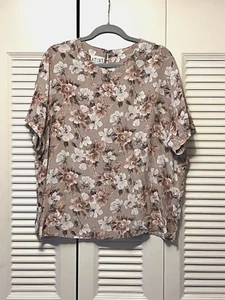 Stunt 100% Silk Blouse Floral Short Sleeve Top Size 1x - Picture 1 of 4