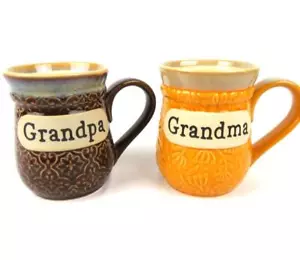 Cracker Barrel Grandma and Grandpa Pair Glazed Stoneware Coffee Mugs Cups 17 Oz. - Picture 1 of 9
