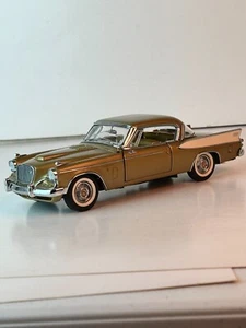 Danbury Mint 1:24 Scale Diecast 1957 Studebaker Golden Hawk, Read - Picture 1 of 21