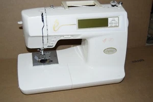 Baby Lock Aspiret ESP Nähmaschine **LESEN** - Bild 1 von 11