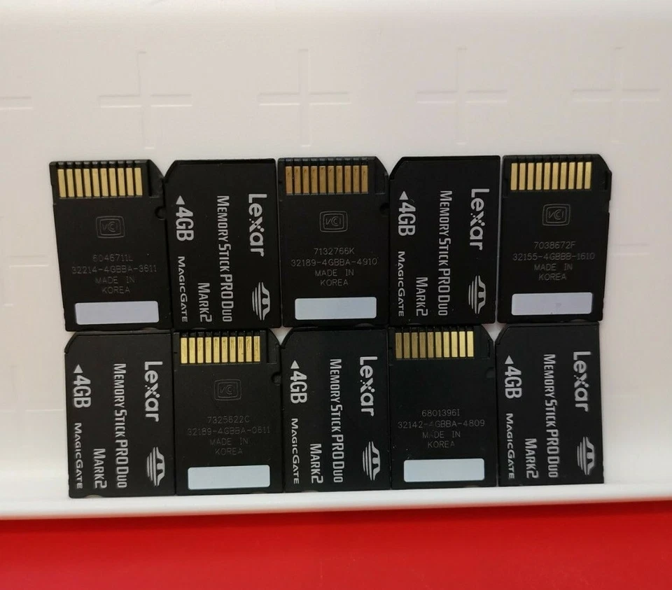 Lexar 4GB Pro Duo Mark 2 Sony PSP Memory Stick Sony Camera Cybershot Memory - Image 1 of 1