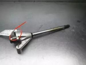 Yamaha XVS1100 Drag Star VStar 2002 Motorcycle Driveshaft And Differential Cover - Picture 1 of 7