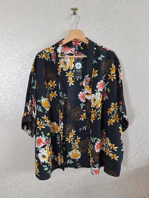Nuevo con etiquetas Boohoo Plus Grande Para Mujer Negro Floral Kimono Manga Corta Talla 18 Foto 1 de 4