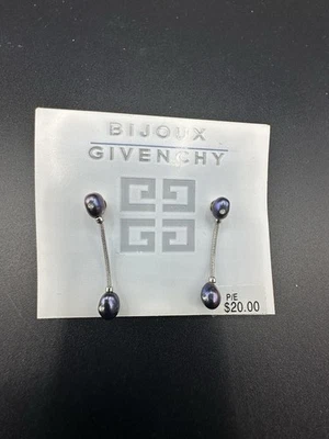 NUEVOS ARETES GIVECHY RACIMO MULTICOLOR PÚRPURA Y AZUL  Foto 1 de 2