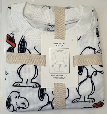 American Eagle Women’s Snoopy Plush PJ Set Crop Top/High Rise Shorts Large NWT - Image 1 of 4