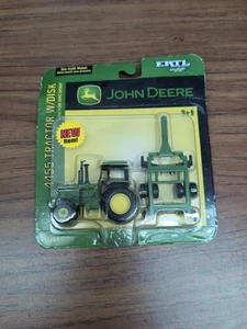 1/64 Ertl John Deere 4455 Tractor With Front Wheel Assist & Disk - Picture 1 of 3