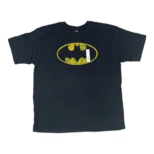 DC Comics Batman Classic Logo Adult 2X Large Black Yellow Graphic Shirt - Picture 1 of 6