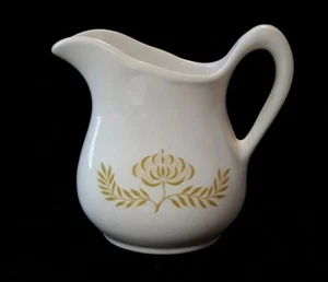 Vtg Homer Laughlin/Walker Marriott Hotel Hot Shoppes Trentwood Creamer/Pitcher - Picture 1 of 7