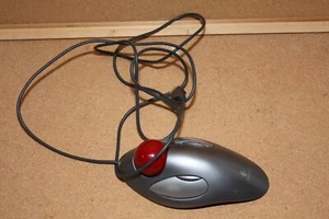 Mysz Logitech Trackball T-BC21 804377-0000 marmurowa przewodowa USB - Zdjęcie 1 z 8
