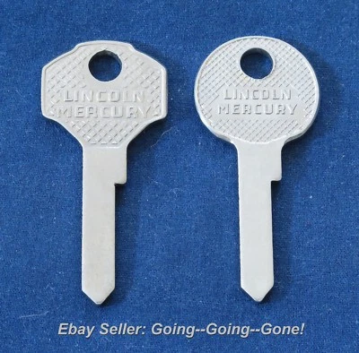 JUEGO LLAVE ORIGINAL LINCOLN MERCURY EN BLANCO ENCENDIDO/BAÚL H10 H9 1932-1952 NOS Foto 1 de 4