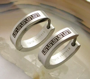 Kikuchi Ohrringe Titan- Edelstahl Ohrstecker Creolen 16mmØ Silber Greek Key - Picture 1 of 7
