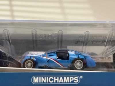 1938 Delahaye Type 145 V 12 Grand Prix (Blue) [MINICHAMPS] 1/43 scale - Image 1 of 2