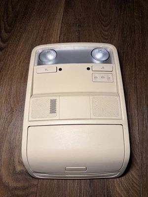 Volkswagen CC 2009-2012 techo consola superior cúpula mapa luz lámpara beige OEM Foto 1 de 4