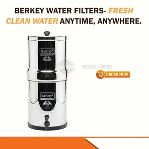 Filtro de agua alimentado por gravedad Travel Berkey con 2 elementos de purificación Berkey negros✅ - Imagen 1 de 9