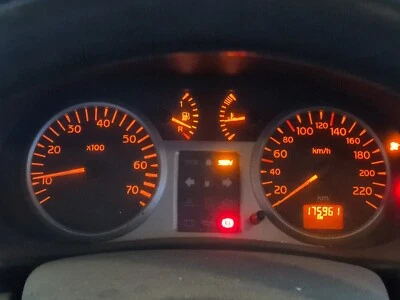 CONTACHILOMETRI QUADRO CRUSCOTTO RENAULT CLIO II 1.4 BENZ P8200261086 KM 175.961 - Immagine 1 di 4