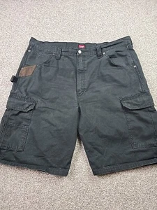 Wrangler Shorts Mens 42 Black Workwear Cargo Multipocket Casual Comfort - Picture 1 of 14