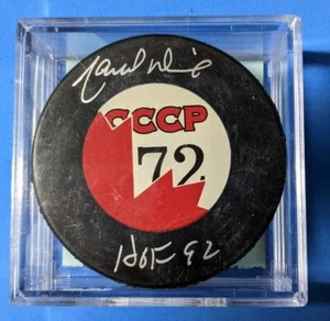 1972 Summit Series Team Canada vs Russia autograph puck HOF Marcel Dionne w/COA - Imagen 1 de 2