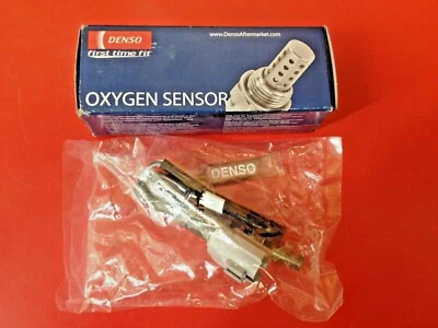 NUEVO OEM DENSO 234-4592 Sensor de oxígeno PARA DODGE RAM 1500 2500 3500 JEEP CHRYSLER Foto 1 de 3