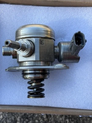 Hyundai Genesis 5.0 2015-18 bomba de combustible de alta presión G80 Foto 1 de 4