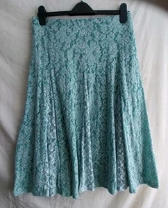 LADIES M*S Classic Green Flared Skirt, Size 20 - Picture 1 of 6