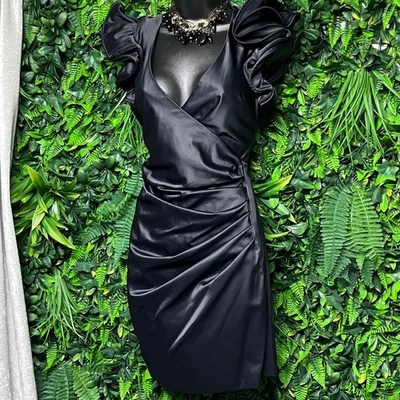 Vestido FRENCH CONNECTION Talla 4 Negro Satinado Manga Volantes Imitación Envoltura Cóctel 3390 Foto 1 de 4