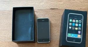 Apple iPhone 1. Generation - 4GB - Schwarz (Ohne Simlock) A1203 (GSM) - Bild 1 von 7