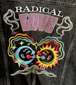 Levi's Pride LGBTLiberation Radical Love Men’s Black Denim Trucker Jacket Size L - Picture 1 of 10