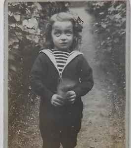 Photo ancienne, format CDV, Portrait d'enfant (ca 1900) - Bild 1 von 3