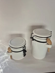 2 Keramik Schwenkdeckel Kanister weiß, 5" & 8" hoch mit Löffel... elegant SIEHE BILDER  - Bild 1 von 5