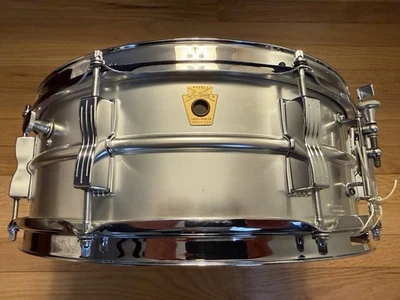 All Original Keystone Badge 68 Ludwig LM404 Tarola Acrolite BOM - Imagem 1 de 4