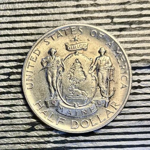 1920 Maine Centennial Commemorative Silver Half Dollar Luster  - Lightly Cleaned - Picture 1 of 3