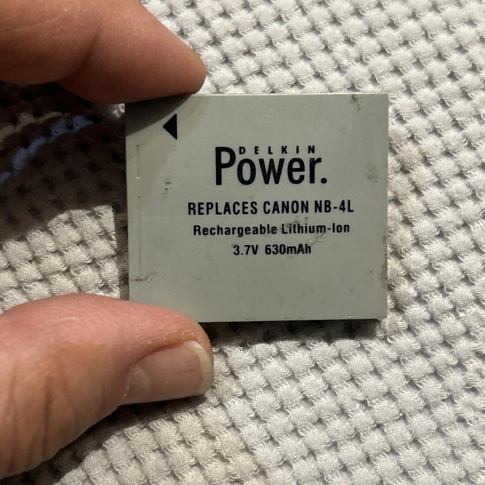 Batería Delkin Power reemplaza la batería NB-4L para modelos Canon PowerShot Foto 1 de 3
