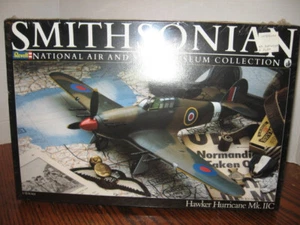 VTG Hawker Hurrican Mk. IIC - Smithsonian Revell 1/32 Unassembled 4457 1986 - Picture 1 of 4