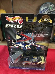 1998 Hot Wheels Team Pro Racing Sabco Sterling Marlin Monte Carlo Pit Crew B541 - Picture 1 of 9
